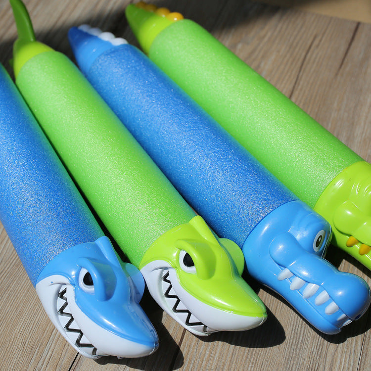 Crocodile/shark water squirter